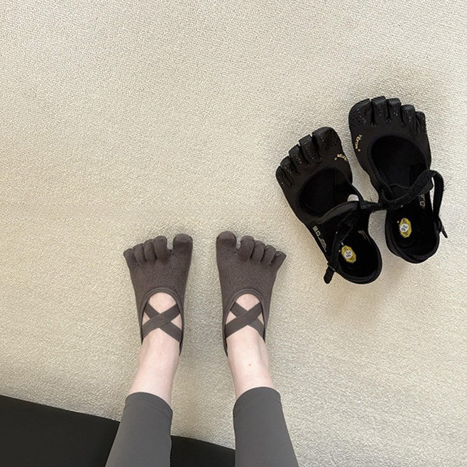 Medias Para Pilates Y Yoga - Kadın Çapraz Askılı Beş Parmaklı Yoga